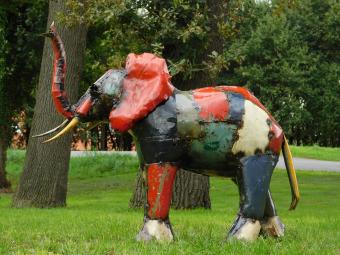 Olifant Igor - 80 x 100 cm - Kleurrijk Beeld - Afrikaans Kunstwerk