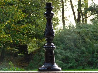 Classic Pedestal Post with Fleur-de-Lis - 53 cm - Black - Aluminum