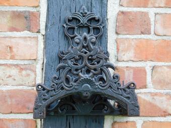 Klassischer Gartenschlauchhalter – Gusseisen