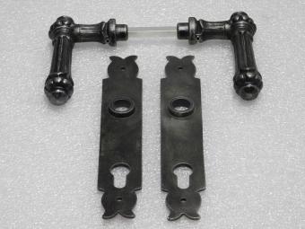 Door Fittings Set - Oxford Handles + Noble PC 92 Door Plates - Cast Iron, Galvanised