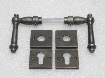 Set Klinken York + Klink- en- Slotrozetten Vierkant - Gietijzer Verzinkt