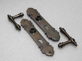 Set Deurklinken Montreux + Deurplaten PC 92 - Donker Gepatineerd Messing