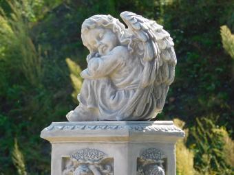 Angel pedestal with angel statue - 93 cm - Stone
