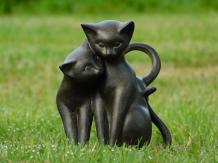 Statue Playing Cats - Black and Brown - Polystone