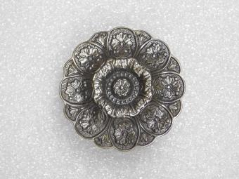 Solid Flower Door Knob with Rosette - Dark Patinated Brass