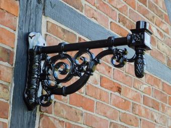 Fassadenarm XL – Wandhalterung aus Aluminium für Außenbeleuchtung