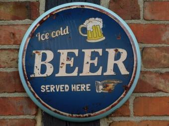 Wandschild ‚'Eiskaltes Bier wird hier serviert‘' - Metall - Rund