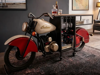 Vintage Motor Bartafel / Wijnbar – Industriële Blikvanger – ca. 225 cm breed