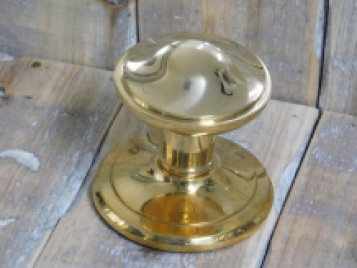 1 x Door knob with base rosette brass polished, non-rotatable.