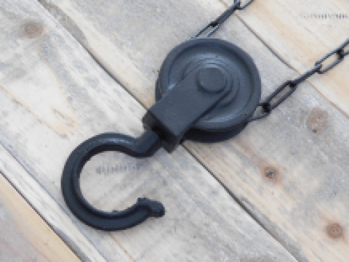 Decorative winch, flower pot holder, hook with style, suspension like antique