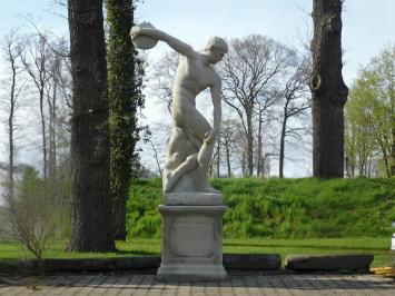 Diskuswerfer auf Sockel XL - 230 cm - Kunststein - Vintage