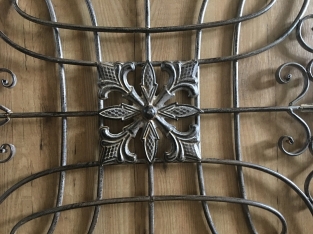 Dekoratives Wandornament - Metall - Braun