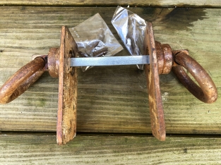 Rustic rings set as door closers/gate closers, beautiful nostalgic rust brown