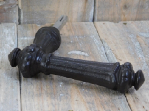 1 Beautiful heavy door handle made of antique iron, colour brown.