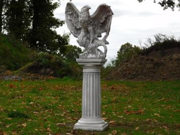 Statue Adler auf Sockel – 127 cm – Stein