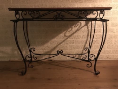 Antiker Beistelltisch, dekorativer Tisch, braun