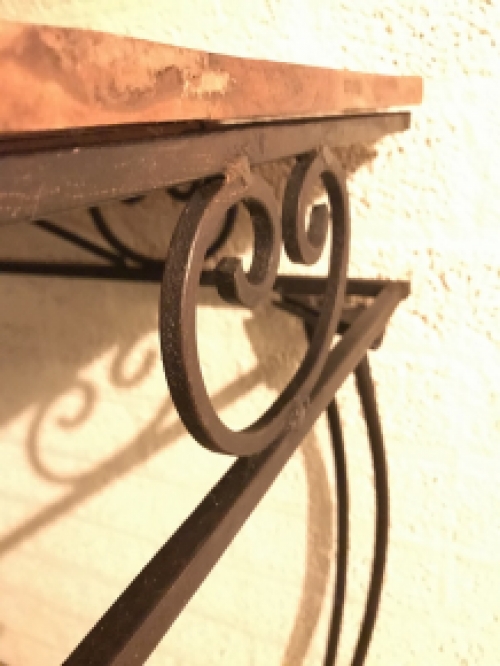 Antiker Beistelltisch, dekorativer Tisch, braun