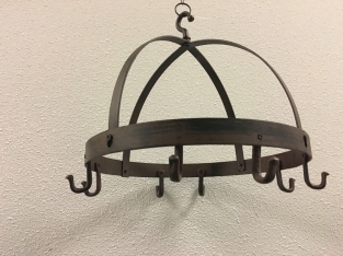 Cup Hanger - iron wreath with 8 hooks