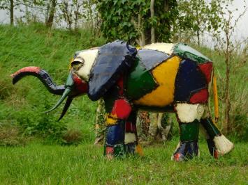 Metalen Olifant Kano Kleurrijk - 55 x 100 cm - Afrikaans Kunstwerk