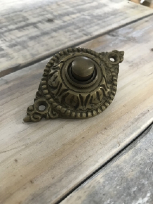 Ornate Doorbell - Antique Brass - Pressure Bell
