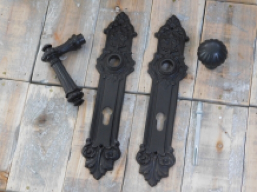 1 Beautiful heavy door handle made of antique iron, colour brown.