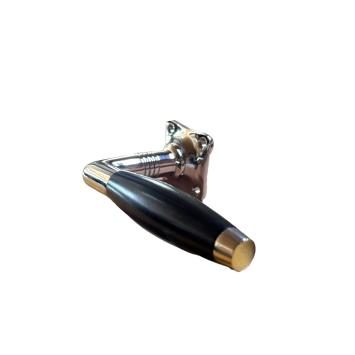 Türgarnitur Nickel glänzend – Zimmertürbeschläge mit Rosetten – klassisch