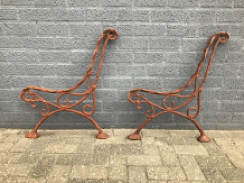 set of loose bench side parts, heavy cast iron supports