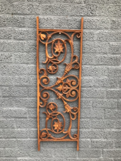 Balkongeländer - Fensterbank - Gusseisen Rest
