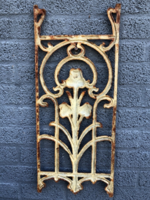 Metal decorative rack, art nouveau, rose rack as country decoration, wall rack tulip.