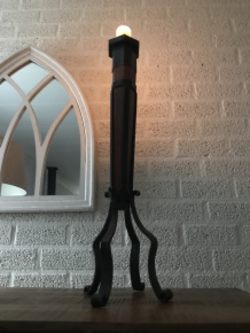 Candle holder / candle stand set, made of wrought iron and wood, robust!