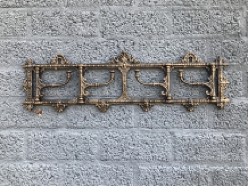 Wall coat rack, cast iron bronze - Look, beautiful.
