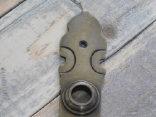 1 Long door plate ''cotten'' - brass patinated, room door lock suitable.