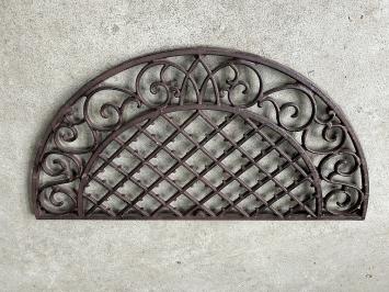 Cast iron doormat, half round.