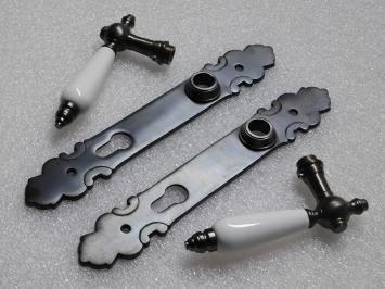 Türbeschlag-Set – 2 Türgriffe mit Türplatten PC92 – Dunkel patiniertes Messing – Klassisch & stilvoll