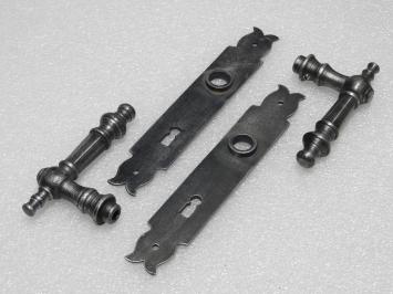 Door Hardware Set - Victoria Handles + Baron BB 72 Door Plates - Cast Iron, Galvanised