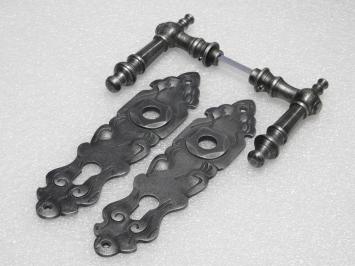Door Hardware Set - Victoria Handles + Royale PC 92 Door Plates - Cast Iron, Galvanised