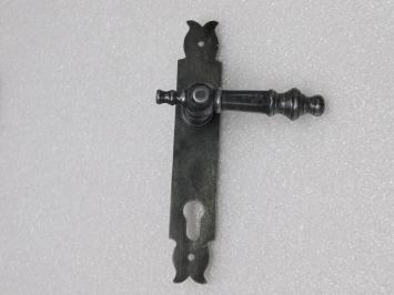 Door Fittings Set - Victoria Handles + Noble PC 92 Door Plates - Cast Iron, Galvanised