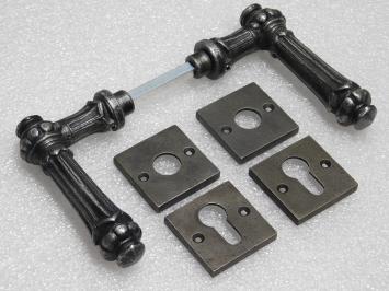 Set Türgriffe Oxford + Türgriff- und Schlossrosetten, Vierkant – Gusseisen, verzinkt