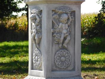 Sockel mit Engeln – 63 cm – Stein