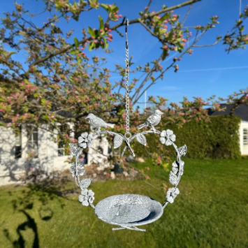 Heart-shaped Arch Bird Feeder - Hanging - Metal
