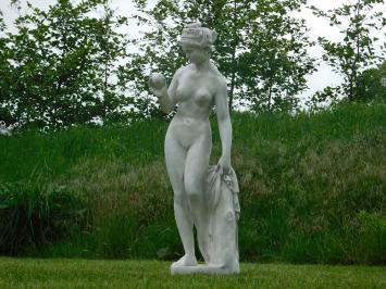 Skulptur „Frau mit Apfel“ – 115 cm – Polystone – Weiß mit Grau