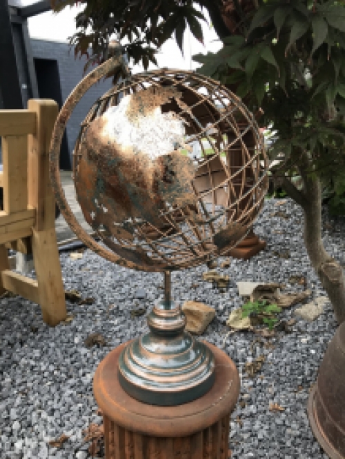 Metalen wereldbol, goud/zwart look, fraai decoratief item, laatste!